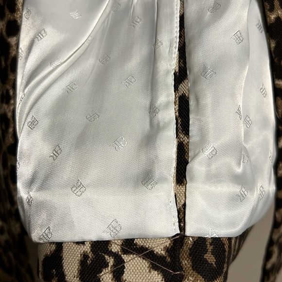 Banana Republic Tailored Animal Coat - Picture 9 of 12